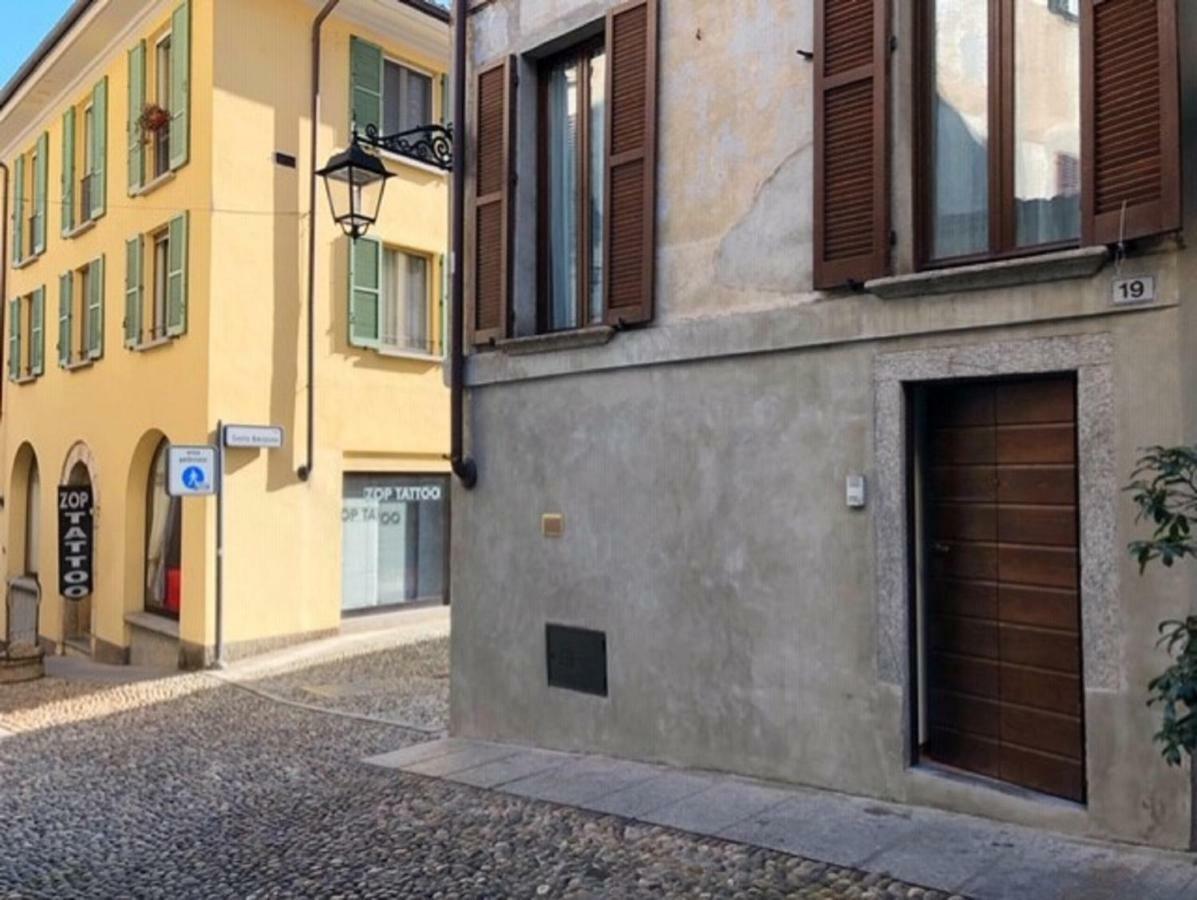 Cortile Del Forno Nel Centro Storico Apartment Arona Exterior photo